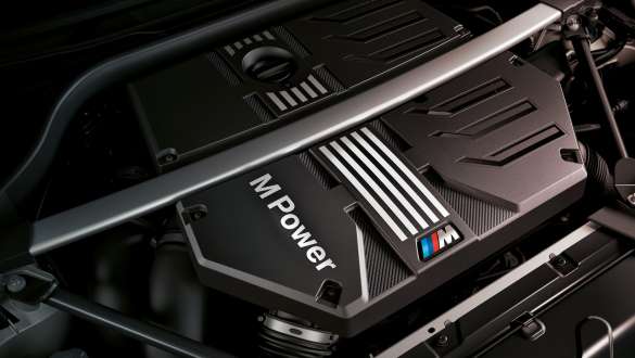 Wysokowydajny 6-cylindrowy rzędowy silnik benzynowy BMW M TwinPower Turbo.